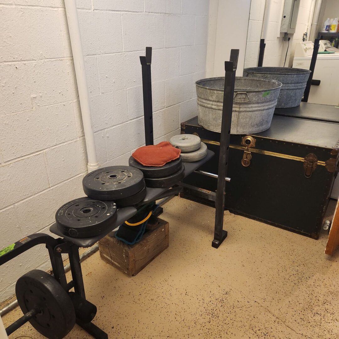 Weights Lifting Stand in Black Color